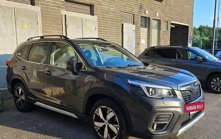 Subaru Forester, 2019 год, 3 590 000 рублей, 2 фотография
