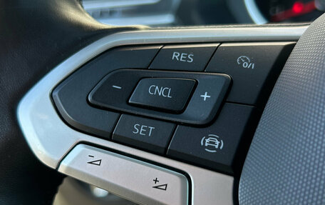 Volkswagen Tiguan II, 2021 год, 2 890 000 рублей, 17 фотография