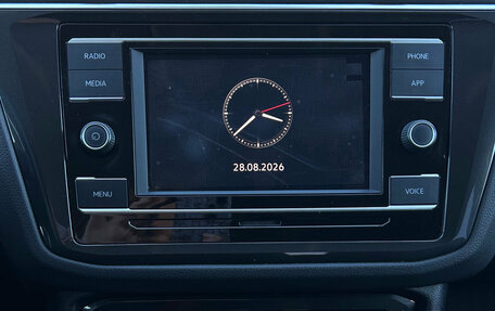 Volkswagen Tiguan II, 2021 год, 2 890 000 рублей, 19 фотография
