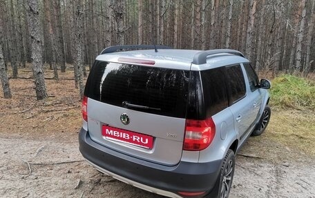 Skoda Yeti I рестайлинг, 2012 год, 820 000 рублей, 5 фотография