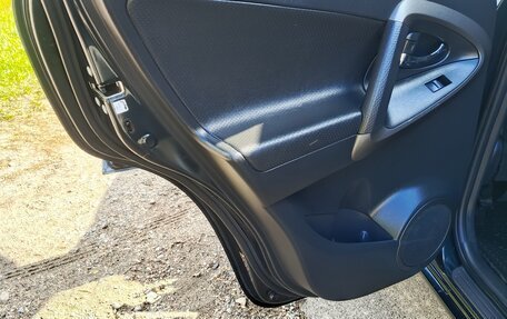 Toyota RAV4, 2011 год, 1 390 000 рублей, 14 фотография