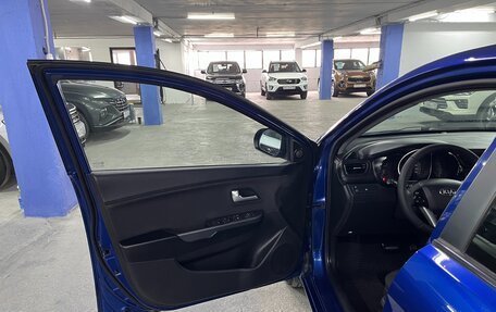 KIA Rio III рестайлинг, 2013 год, 825 000 рублей, 10 фотография