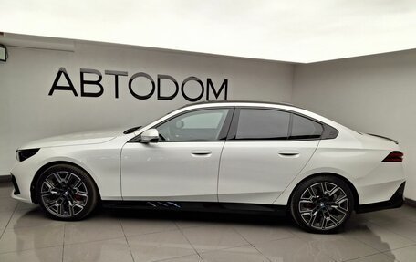 BMW 5 серия, 2025 год, 9 450 000 рублей, 2 фотография
