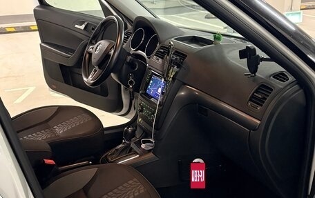 Skoda Yeti I рестайлинг, 2017 год, 1 540 000 рублей, 10 фотография