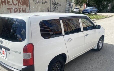 Toyota Probox I, 2014 год, 570 000 рублей, 3 фотография