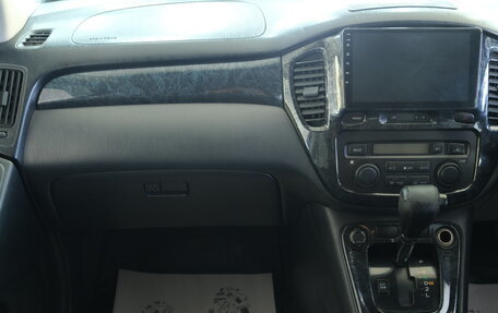 Toyota Kluger I, 2001 год, 939 000 рублей, 17 фотография