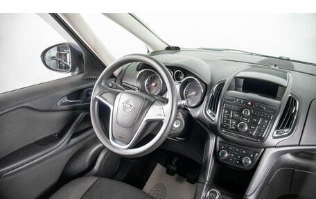 Opel Zafira C рестайлинг, 2013 год, 899 000 рублей, 11 фотография