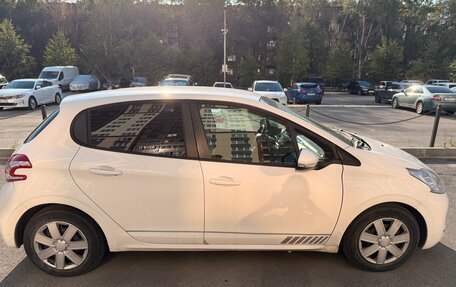 Peugeot 208 II, 2013 год, 624 000 рублей, 2 фотография