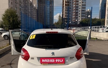 Peugeot 208 II, 2013 год, 624 000 рублей, 7 фотография