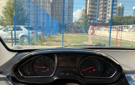 Peugeot 208 II, 2013 год, 624 000 рублей, 11 фотография