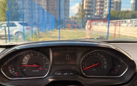 Peugeot 208 II, 2013 год, 624 000 рублей, 13 фотография