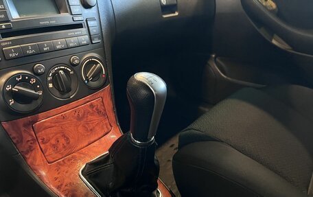 Toyota Avensis III рестайлинг, 2008 год, 715 000 рублей, 31 фотография