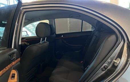 Toyota Avensis III рестайлинг, 2008 год, 715 000 рублей, 24 фотография
