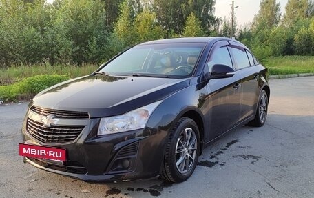 Chevrolet Cruze II, 2014 год, 620 000 рублей, 2 фотография