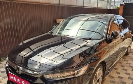 Honda Accord IX рестайлинг, 2020 год, 2 500 000 рублей, 1 фотография