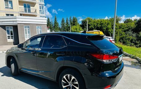 Lexus RX IV рестайлинг, 2020 год, 4 999 999 рублей, 11 фотография