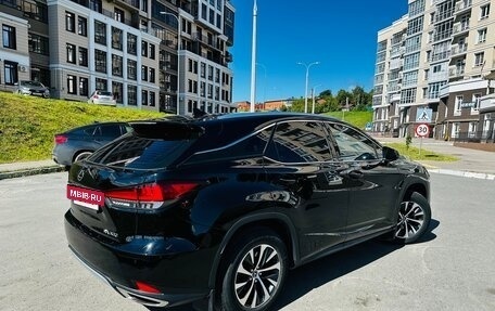 Lexus RX IV рестайлинг, 2020 год, 4 999 999 рублей, 7 фотография