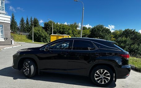 Lexus RX IV рестайлинг, 2020 год, 4 999 999 рублей, 13 фотография