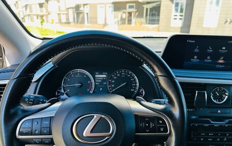 Lexus RX IV рестайлинг, 2020 год, 4 999 999 рублей, 18 фотография