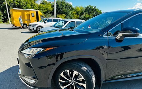Lexus RX IV рестайлинг, 2020 год, 4 999 999 рублей, 15 фотография