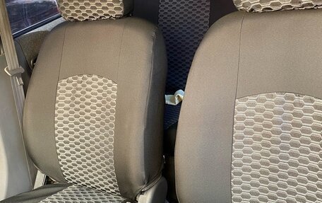 Hyundai Accent II, 2008 год, 250 000 рублей, 3 фотография