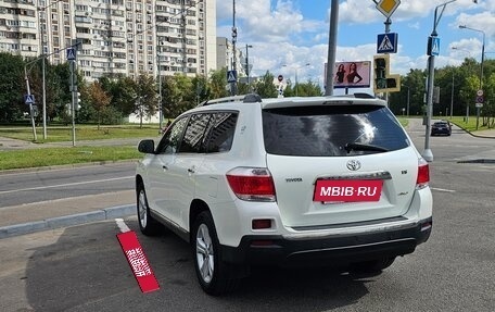 Toyota Highlander III, 2012 год, 2 200 000 рублей, 11 фотография