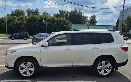 Toyota Highlander III, 2012 год, 2 200 000 рублей, 16 фотография