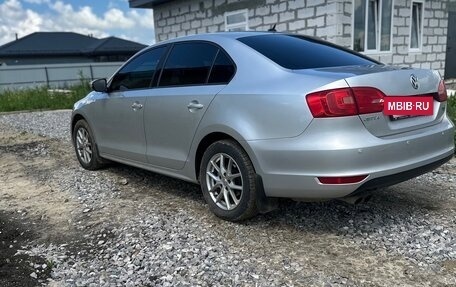 Volkswagen Jetta VI, 2013 год, 790 000 рублей, 4 фотография