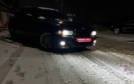 BMW 5 серия, 2001 год, 620 000 рублей, 12 фотография