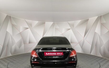 Mercedes-Benz E-Класс, 2017 год, 1 895 150 рублей, 8 фотография