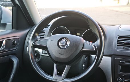Skoda Yeti I рестайлинг, 2013 год, 970 000 рублей, 15 фотография