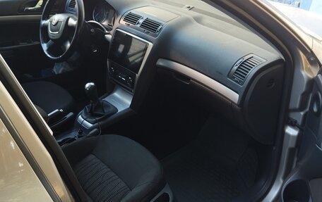 Skoda Octavia, 2010 год, 730 000 рублей, 19 фотография