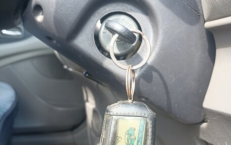 Nissan Tino, 1999 год, 225 000 рублей, 8 фотография