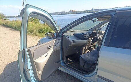 Nissan Tino, 1999 год, 225 000 рублей, 11 фотография