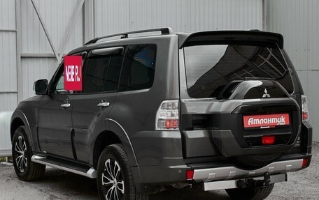 Mitsubishi Pajero IV, 2017 год, 2 790 000 рублей, 4 фотография