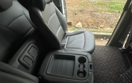Hyundai Grand Starex Grand Starex I рестайлинг 2, 2015 год, 2 500 000 рублей, 9 фотография