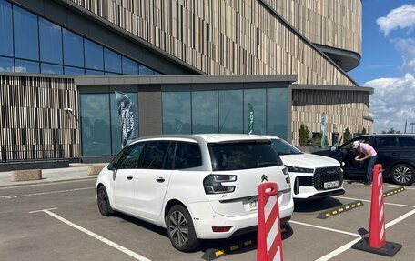 Citroen C4 Picasso II рестайлинг, 2017 год, 1 650 000 рублей, 3 фотография