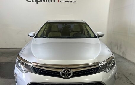 Toyota Camry, 2017 год, 2 250 000 рублей, 2 фотография