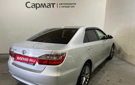 Toyota Camry, 2017 год, 2 250 000 рублей, 7 фотография
