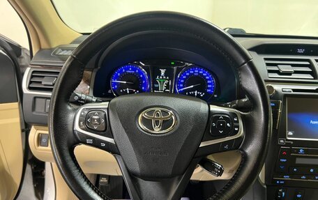 Toyota Camry, 2017 год, 2 250 000 рублей, 28 фотография