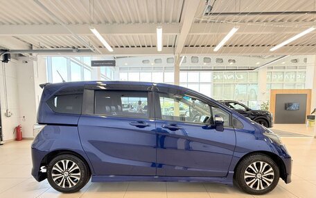 Honda Freed I, 2014 год, 1 379 000 рублей, 7 фотография