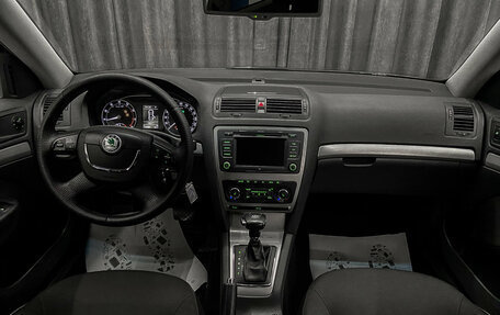 Skoda Octavia, 2011 год, 850 000 рублей, 7 фотография