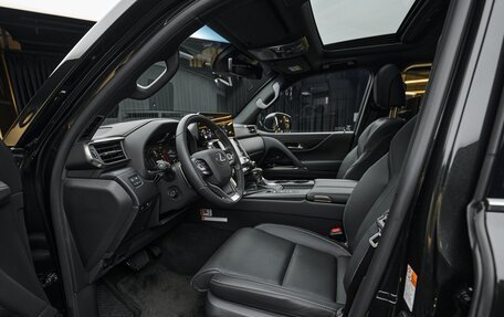 Lexus LX, 2026 год, 18 300 000 рублей, 15 фотография