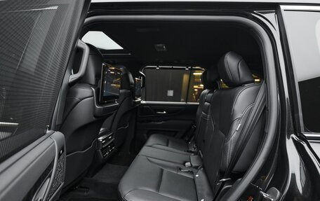 Lexus LX, 2026 год, 18 300 000 рублей, 16 фотография