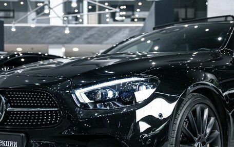 Mercedes-Benz E-Класс, 2022 год, 5 490 000 рублей, 3 фотография