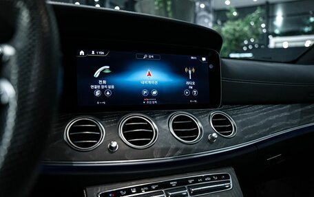 Mercedes-Benz E-Класс, 2022 год, 5 490 000 рублей, 15 фотография
