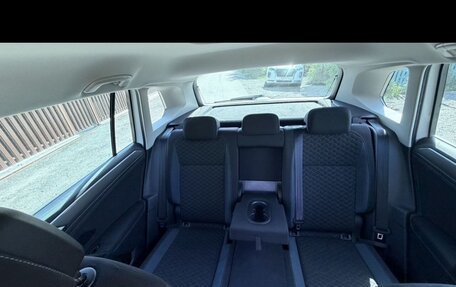 Volkswagen Tiguan II, 2019 год, 2 450 000 рублей, 10 фотография