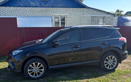 Toyota RAV4, 2016 год, 3 850 000 рублей, 1 фотография