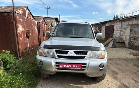 Mitsubishi Pajero III рестайлинг, 2003 год, 550 000 рублей, 1 фотография