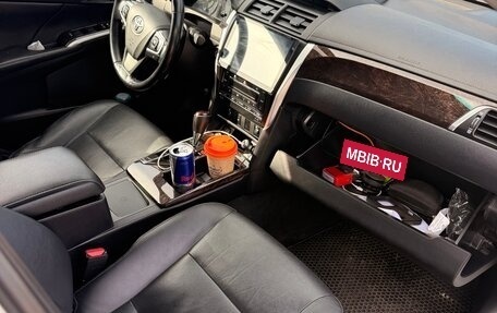 Toyota Camry, 2015 год, 2 200 000 рублей, 6 фотография